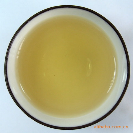 云南普洱茶和绿茶的区别