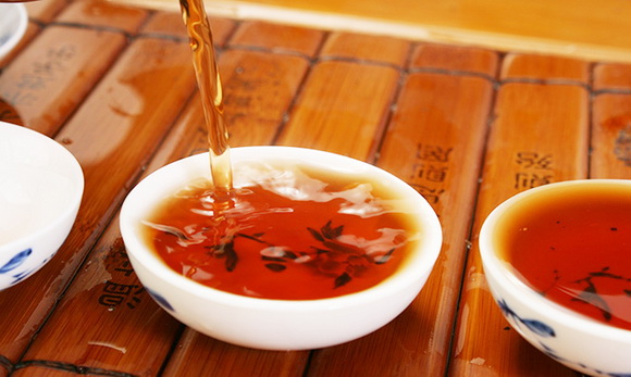 云南普洱茶,买多少年份的为佳？