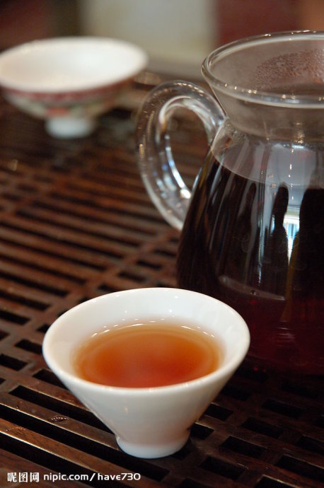 喝云南普洱茶前的准备工作